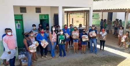 Prefeitura de Rosário Oeste realizou a entrega de cestas básicas nas comunidades rurais do Município