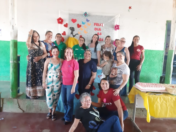 A Prefeitura de Rosário Oeste Realizou o 2º Encontro de Mulheres na Escola Do Distrito de Marzagão