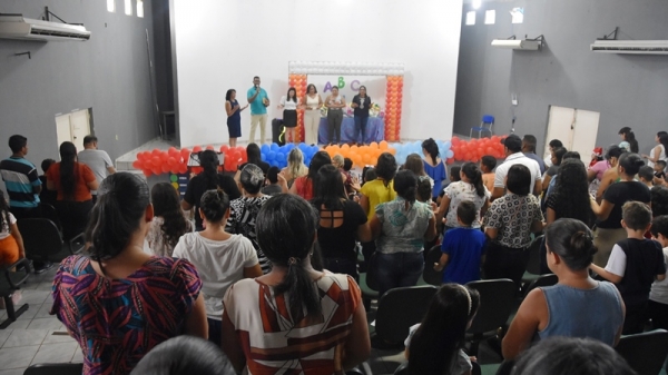 Encerramento do Projeto Alfabetiza MT e Projeto Pódio da Leitura no Cinema Municipal de Rosário Oeste