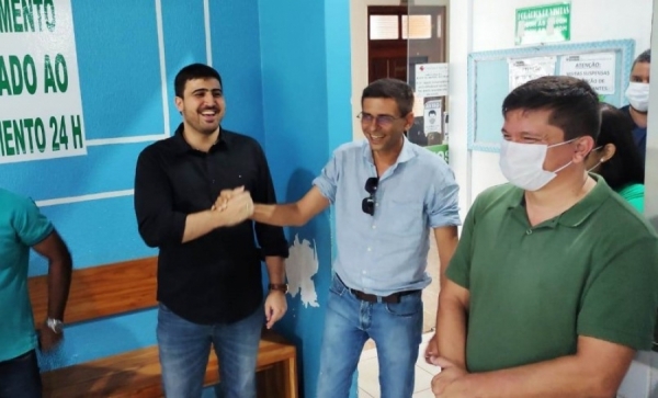 Prefeito Alex Agradece emendas do Deputado Emanuelzinho para o Hospital Amparo