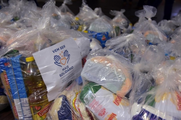 VEM SER MAIS SOLIDÁRIO: Rosário Oeste recebe 1350 cestas básicas do Governo do Estado
