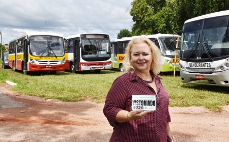 Prefeitura e Estado vistoriam veículos do transporte escolar em Rosário Oeste