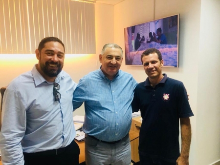 Prefeito João Balbino agradece o Governador Pedro Taques e o Deputado Estadual Nininho por convênio para aplicação de lama asfálticas