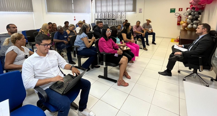 Prefeitura de Rosário Oeste e Comissão de Regularização Fundiária avançam no processo regularização do município.