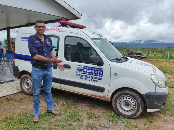 MAIS UM SONHO REALIZADO: Prefeito Alex entregou ambulância para a Comunidade de Juquara no Distrito de Bauxi